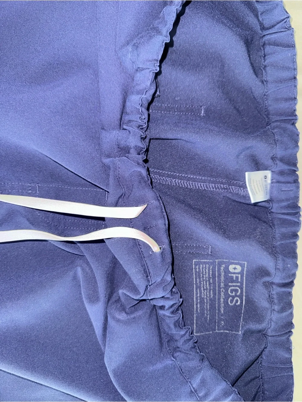 FIGS Pisco Scrub Pants— Structured Fit, Straight Leg, 4 Pockets, Anti-Wrinkle